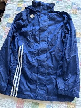 M—UNISEX Adidas Jacket